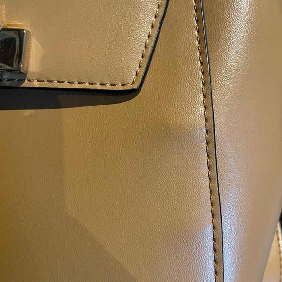 Danier leather knapsack purse (NWOT) - Picture 7 of 9